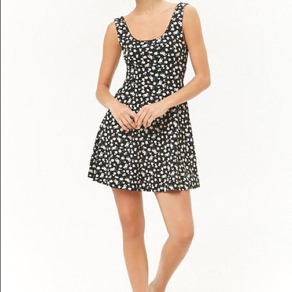 FOREVER 21 floral print skater dress - Picture 1 of 8
